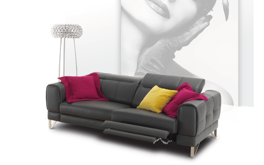 Комплект мягкой мебели DREAM - фабрика Nicoline. Диван, диван угловой, кресло.