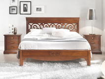 Кровать с деревянной спинкой Стелла