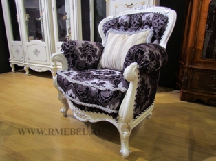 Кресло для холла Регалис в белом цвете